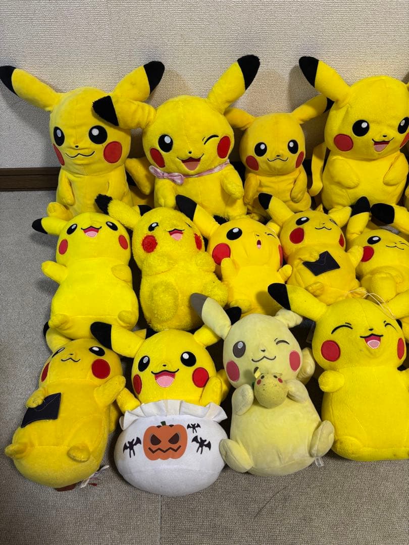 ポケモン　ピカチュウ　ぬいぐるみ　まとめ売り