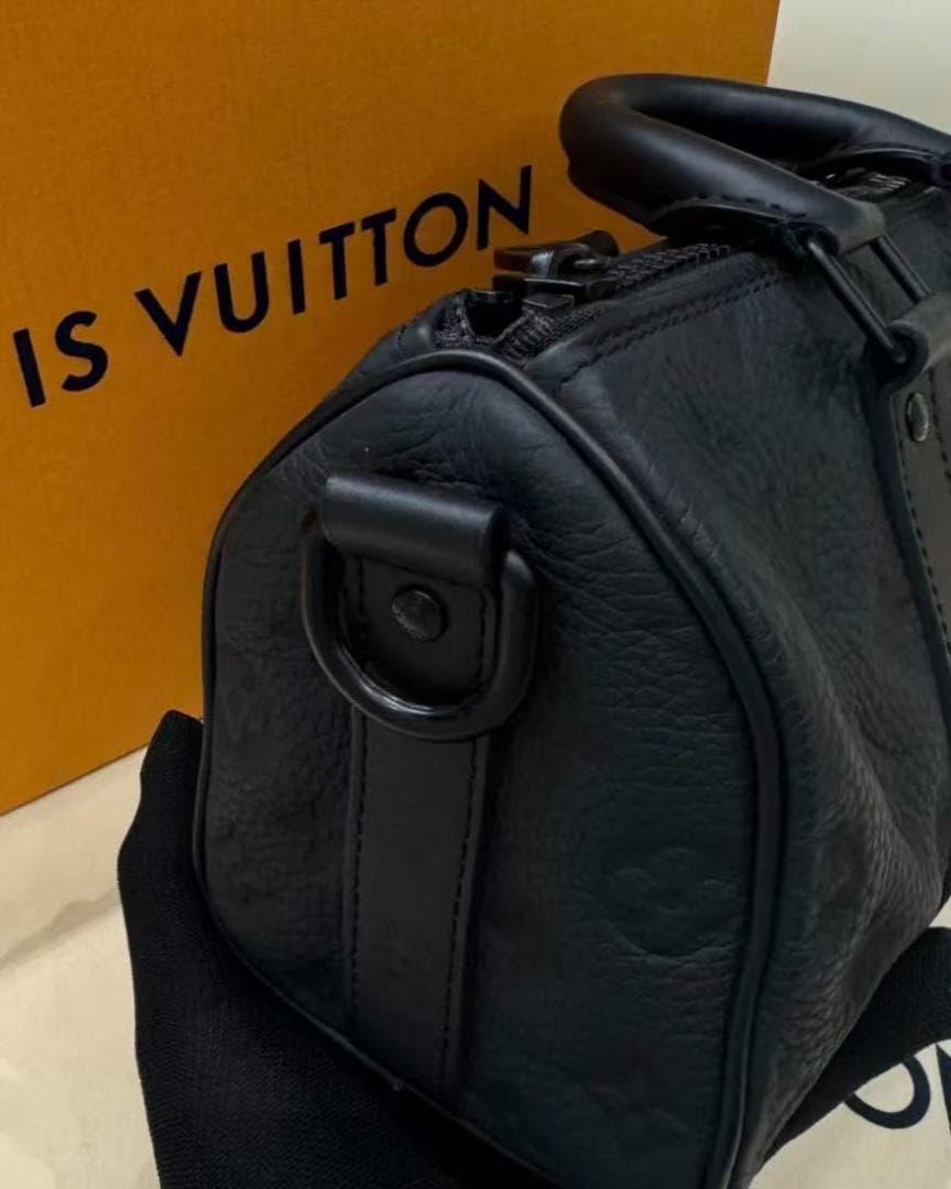 LOUIS ~VUITTON ブラックボストンバッグ