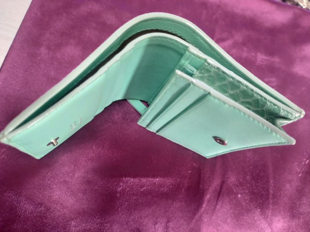 JIMMY CHOO グリーン二つ折り財布