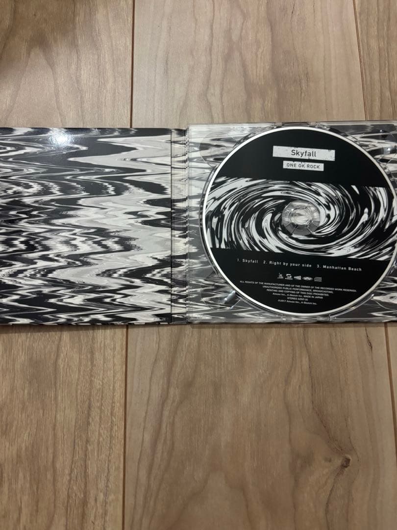 ONE OK ROCK CD Skyfall 会場限定 one ok rock