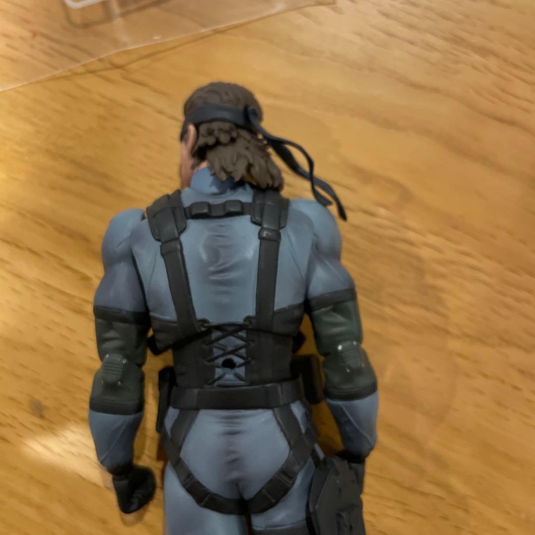figma 645 SOLID SNAKE MGS2 　スネーク　メタルギア