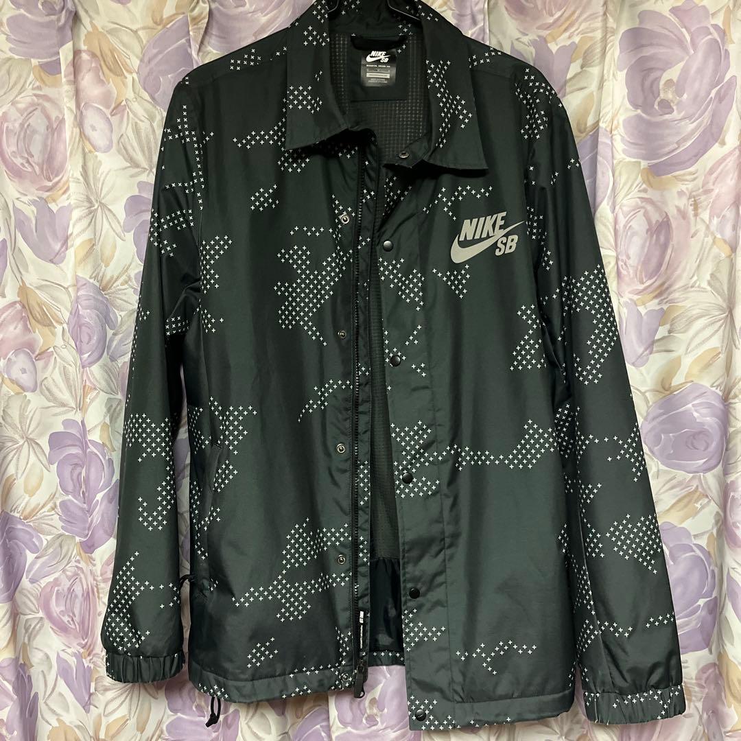 NIKE SB コーチジャケット　美品　スノーボードウェア