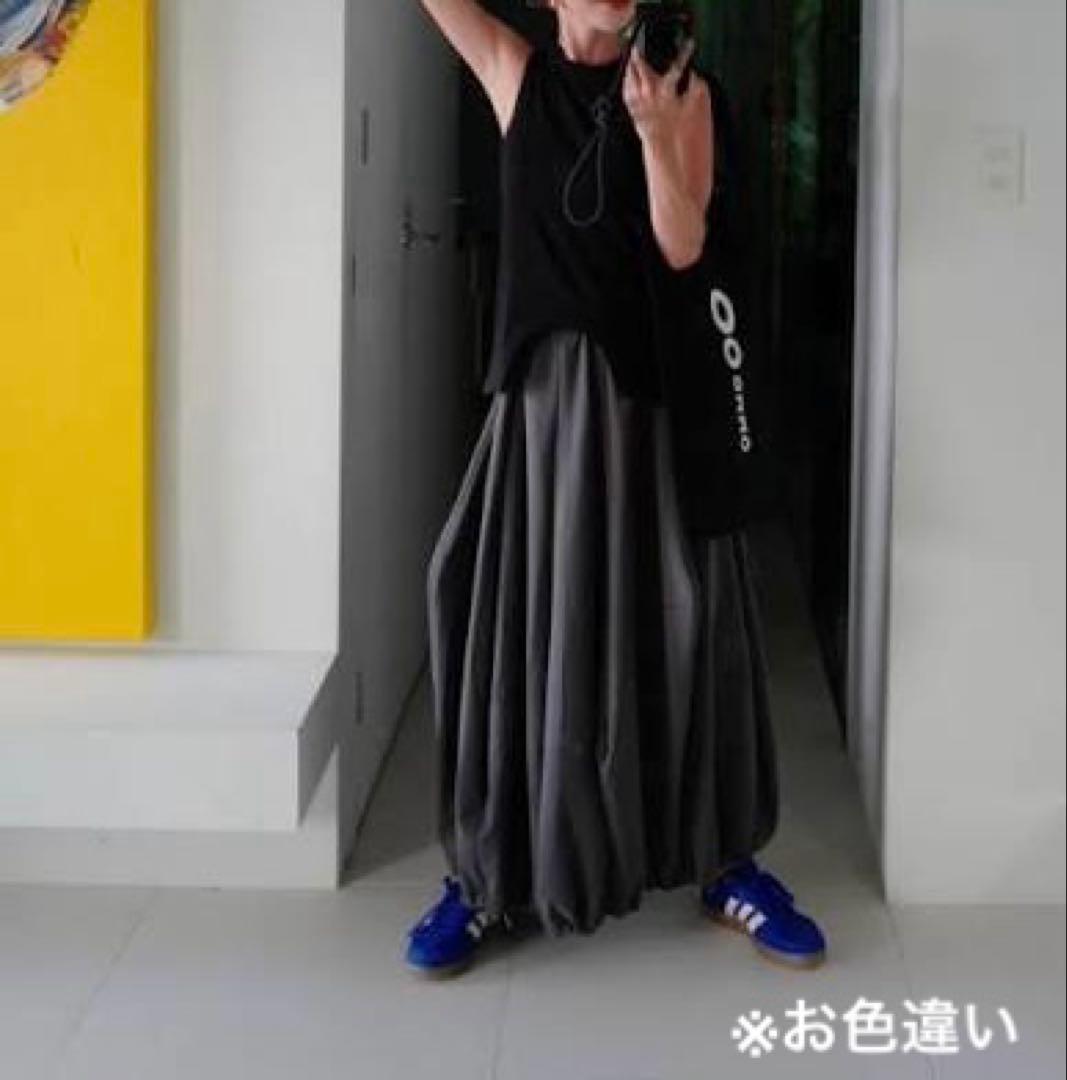 美品♡OMMO オーエムエムオーIRREGULAR PATTERN SK 黒M