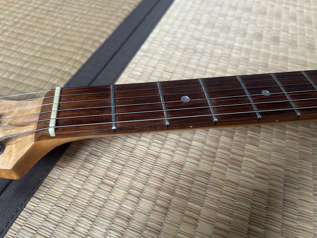 Telecasterタイプ（Fenderギターケース付き）