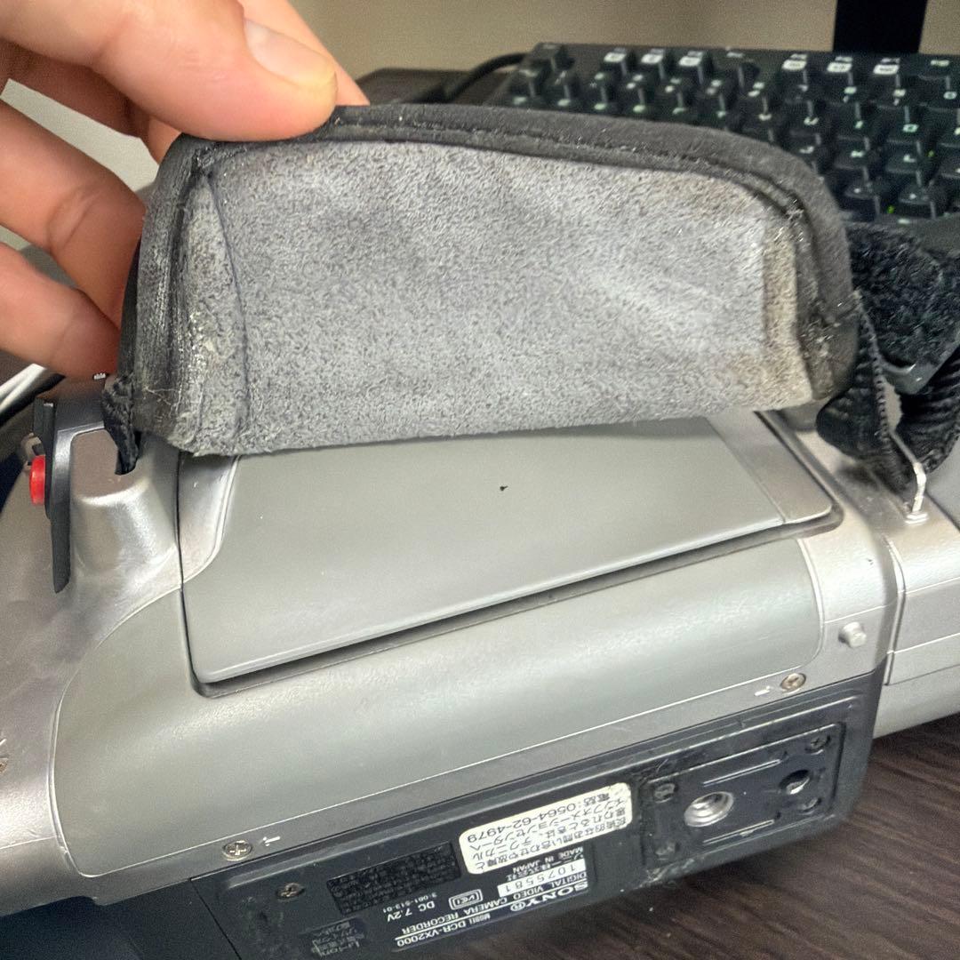 S*N様 SONY DCR VX2000 DVビデオカメラ