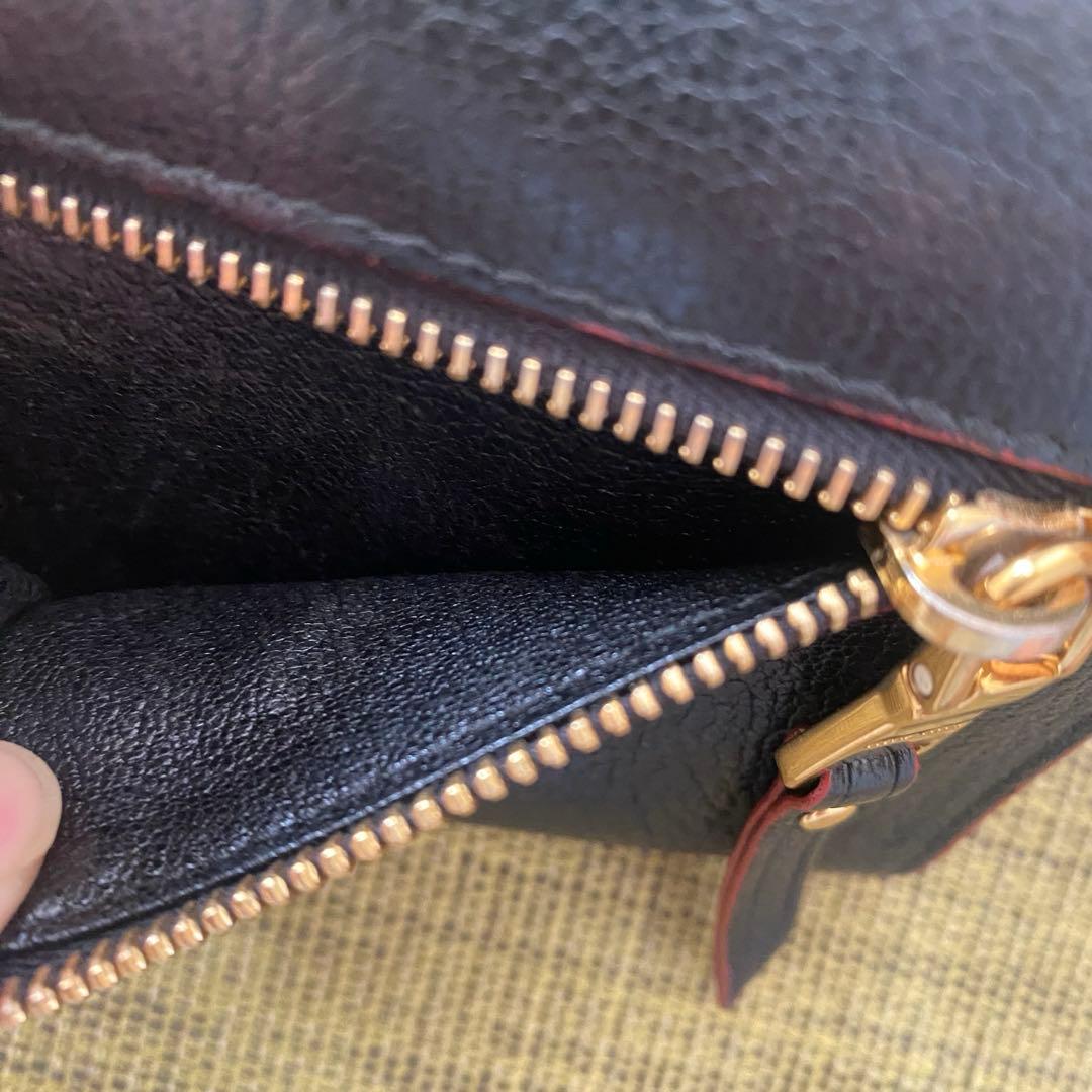 miumiu ラブレター型 三つ折り財布
