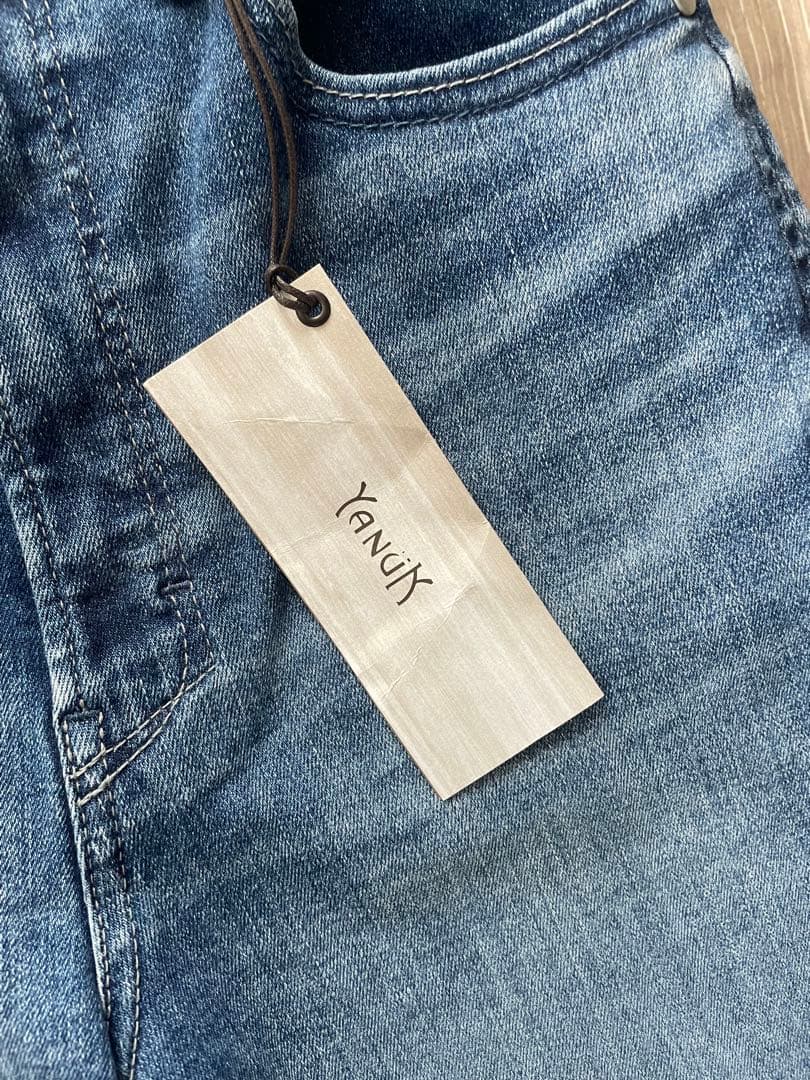 【タグ付き】YANUK ワイドフレア Vintage風加工 ブルーデニム 25