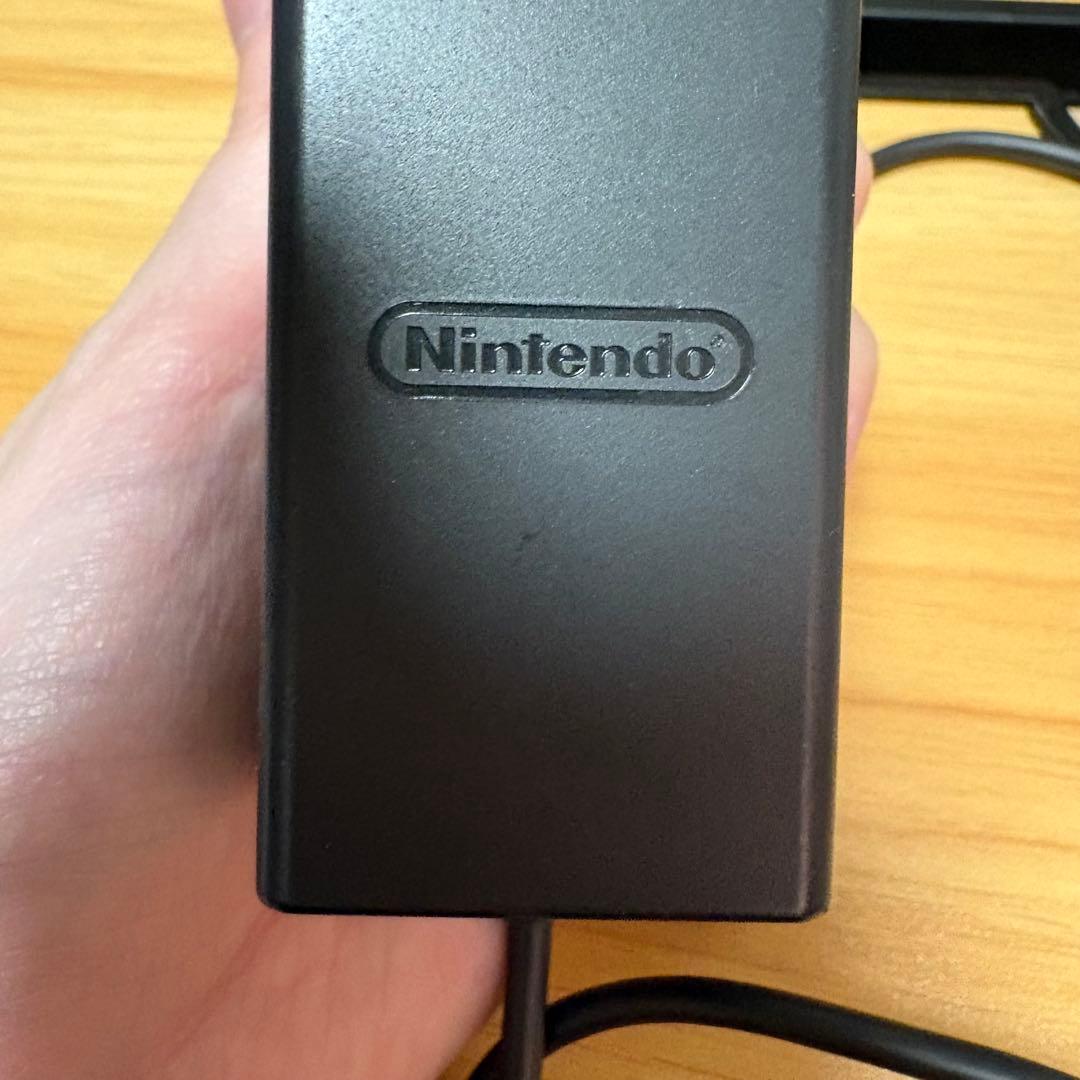 【美品】Switch lite コーラルピンク 充電器付き
