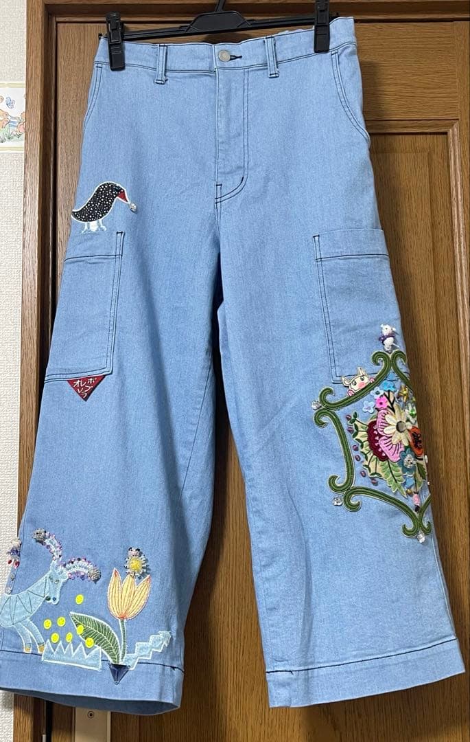 アルベロベロ♡オンリーワンデニムブタちゃんジーンズ一点物刺繍ビジュースワロ