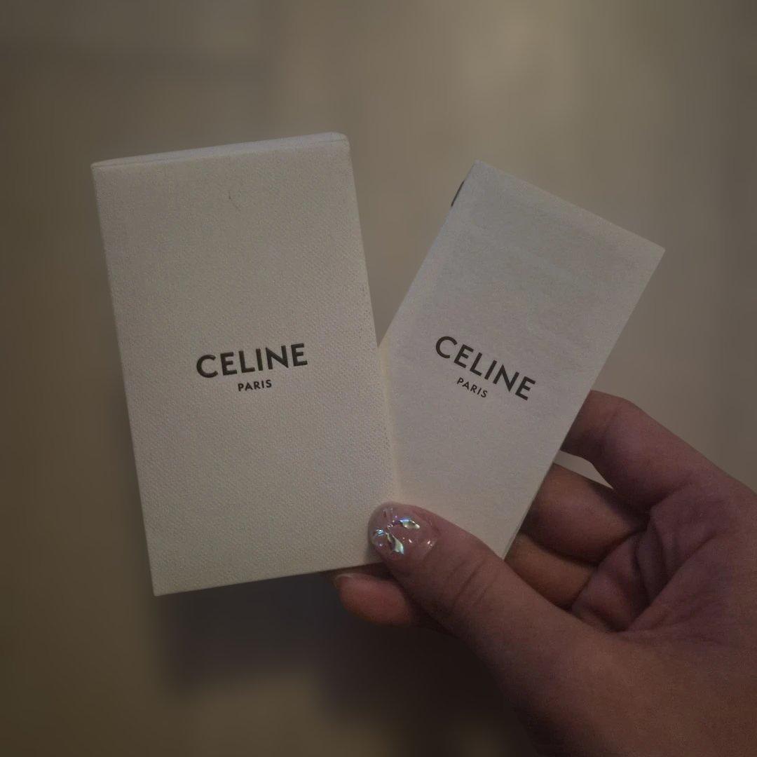 y*︎様 CELINE ブラウン 三つ折り財布