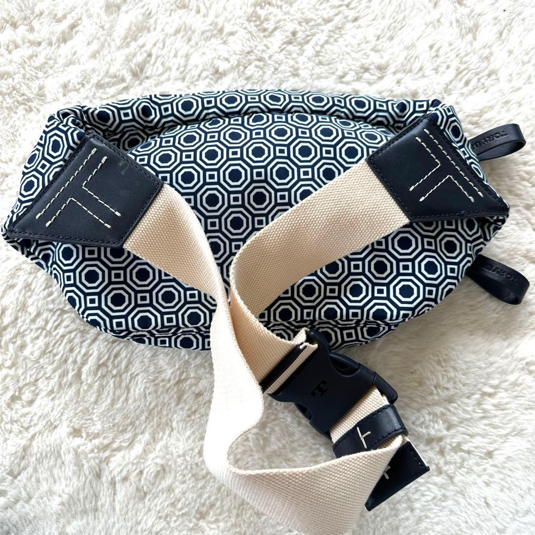 トリーバーチToryburch デービッドヒックス　ウエストポーチ　ボディバック