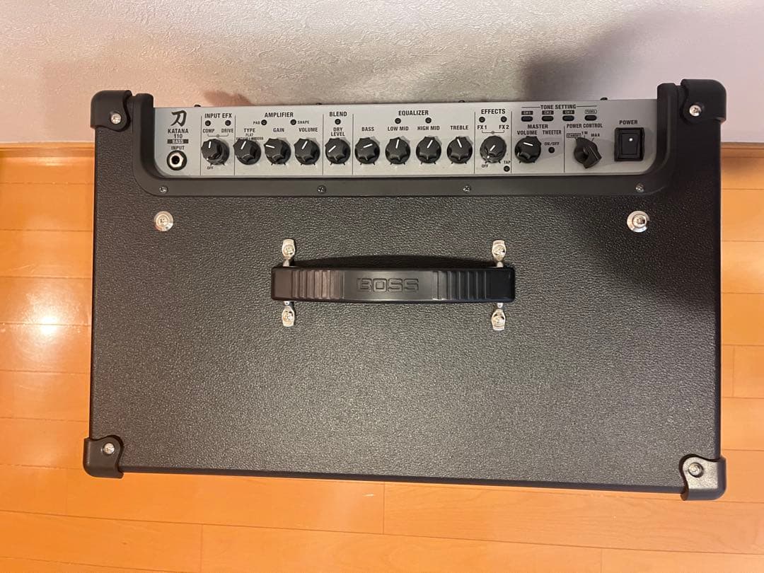 BOSS KATANA-110B ベースアンプ