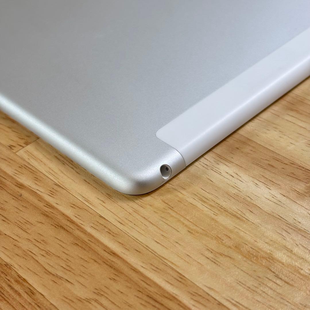 ⭐︎美品⭐︎iPad Air2 au Wi-Fi +Cellularモデル