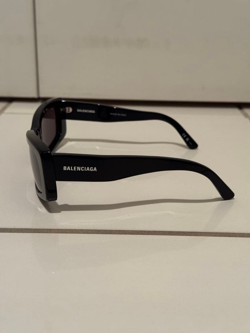 BALENCIAGA バレンシアガ レクタングル サングラス