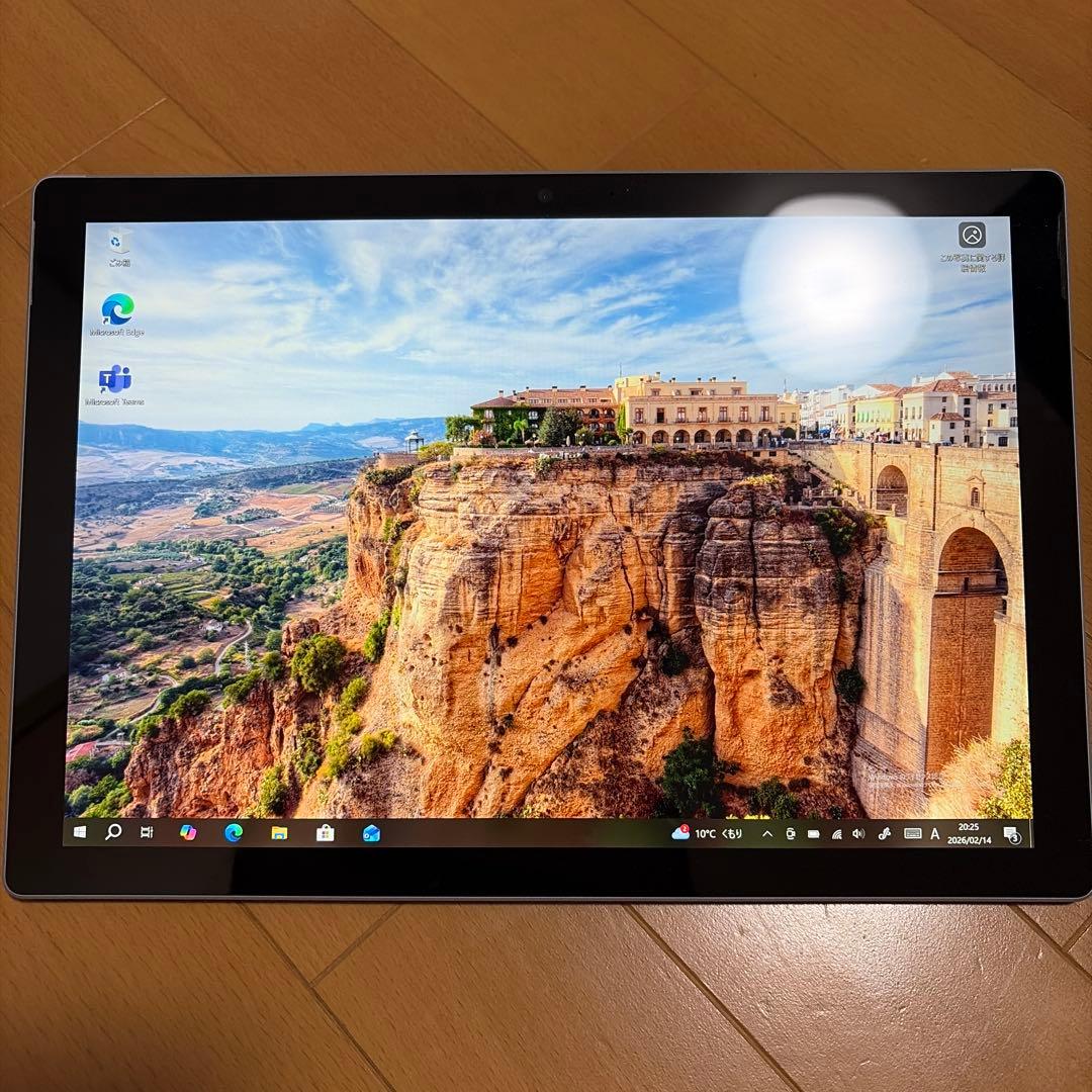 S*m様 Surface Pro 5（128GB）