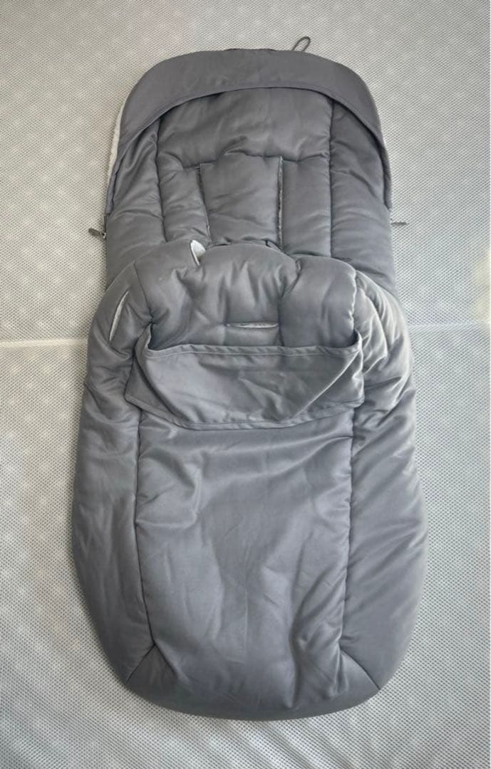 美品 バガブー bee 純正 フットマフ