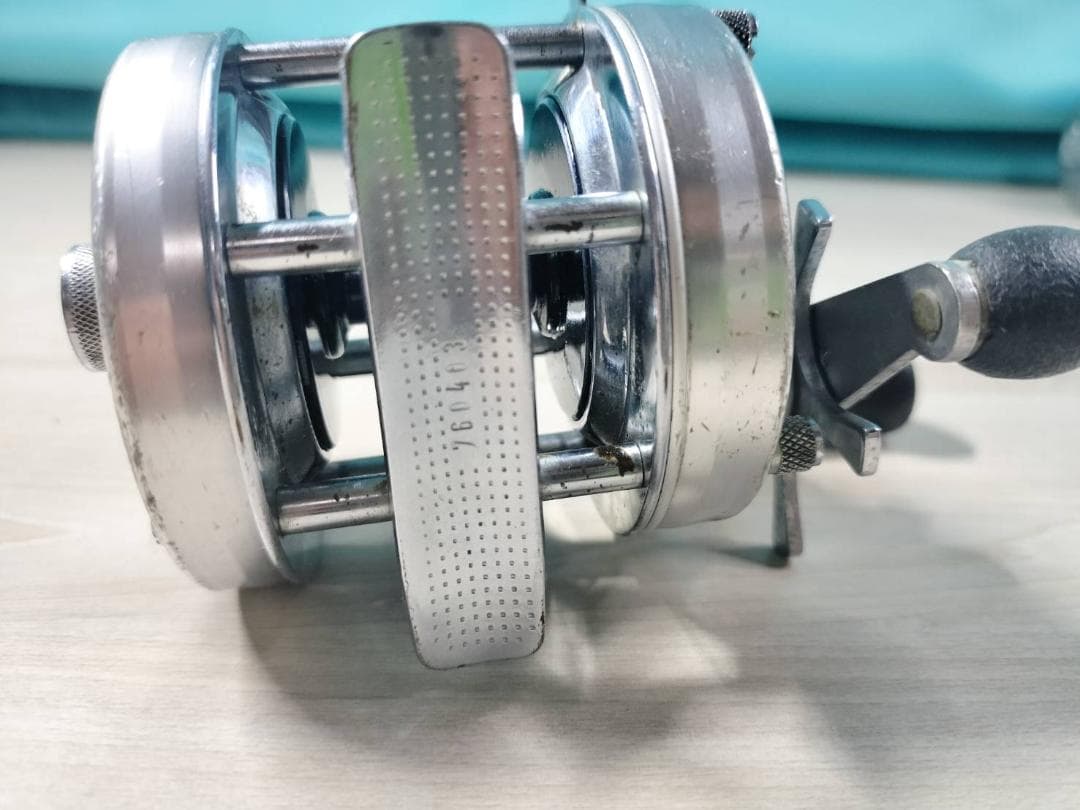 アブガルシア　アンバサダー5000c　ビンテージ　リール abu