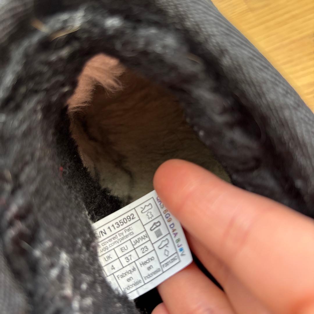 【美品】UGG クラシックウルトラミニ　プラットフォーム　23cm
