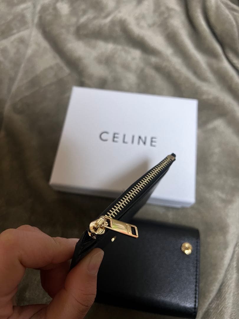 CELINE ブラック 三つ折り財布 箱付き