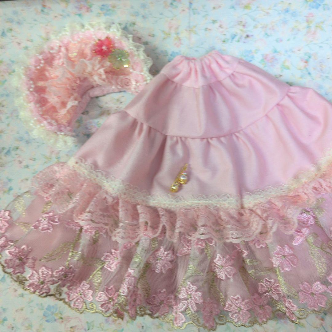 K*6様 ジェニーフレンド27cmドール服　桜レースのドレス