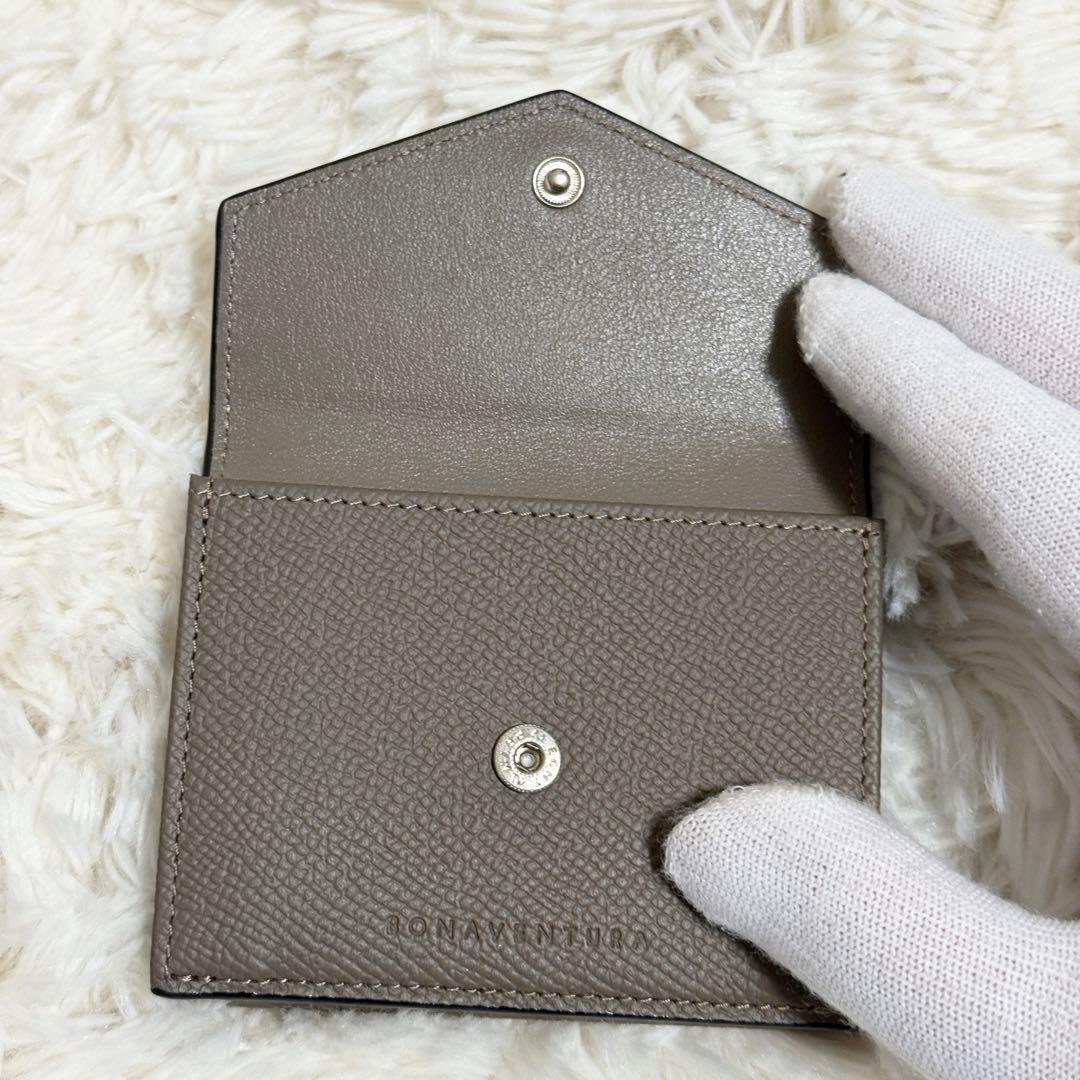 【極美品】BONAVENTURA 三つ折り財布　コンパクトウォレット　ベージュ