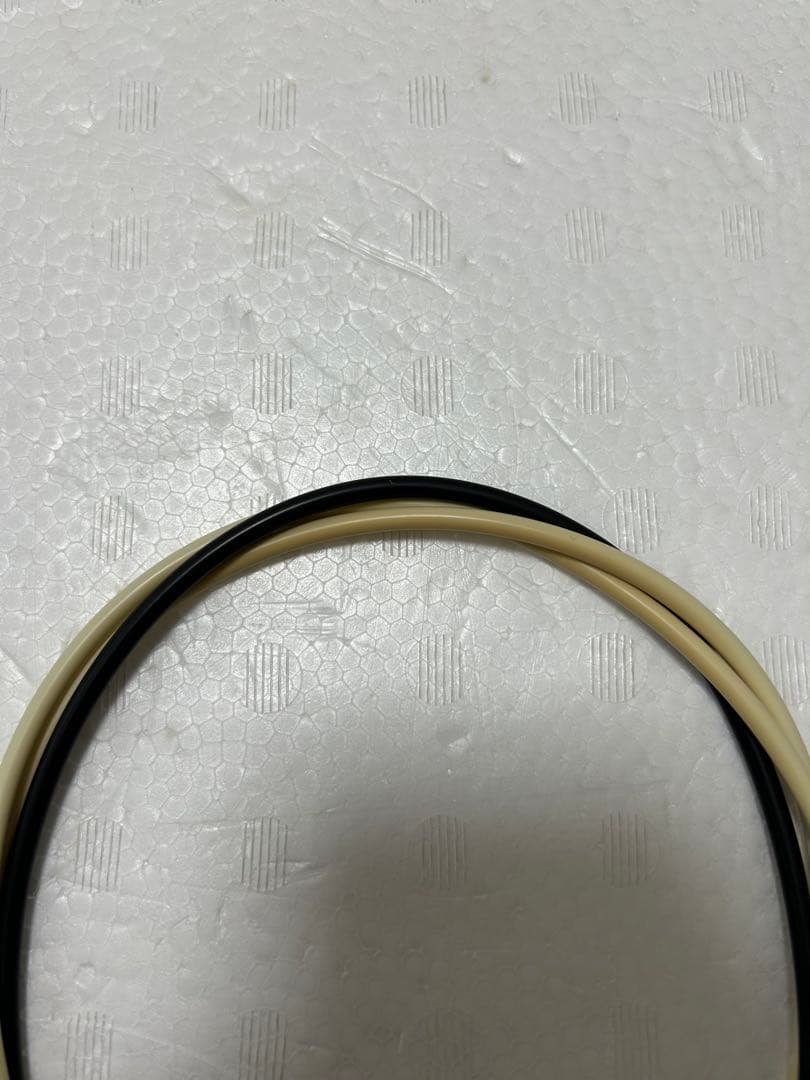 SEV Looper 3gネックレス　黒白白　44cm