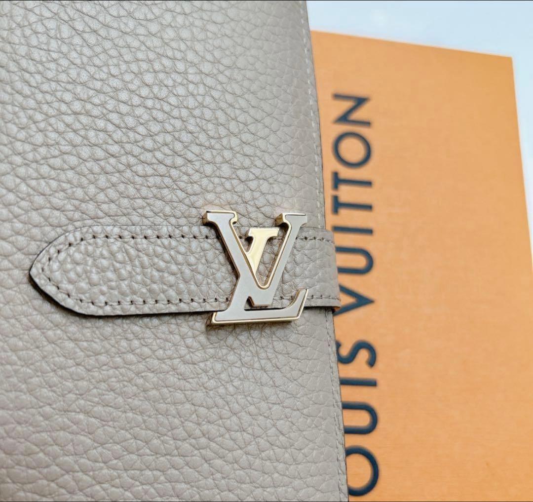 5ズ LV ヴェルティカル ウォレット カプシーヌ トリヨン
