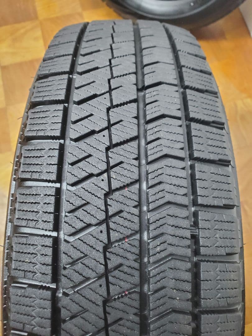 175/65R15 スタッドレス ブリヂストン VRX2