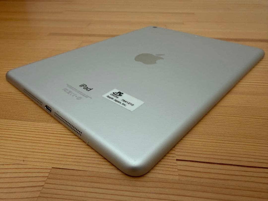 Apple iPad Air Wi-Fi 128GB 第1世代
