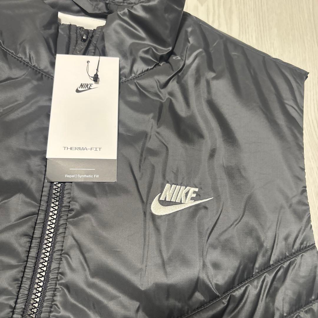 NIKE ミッドウェイト パファー ベスト Therma-FIT
