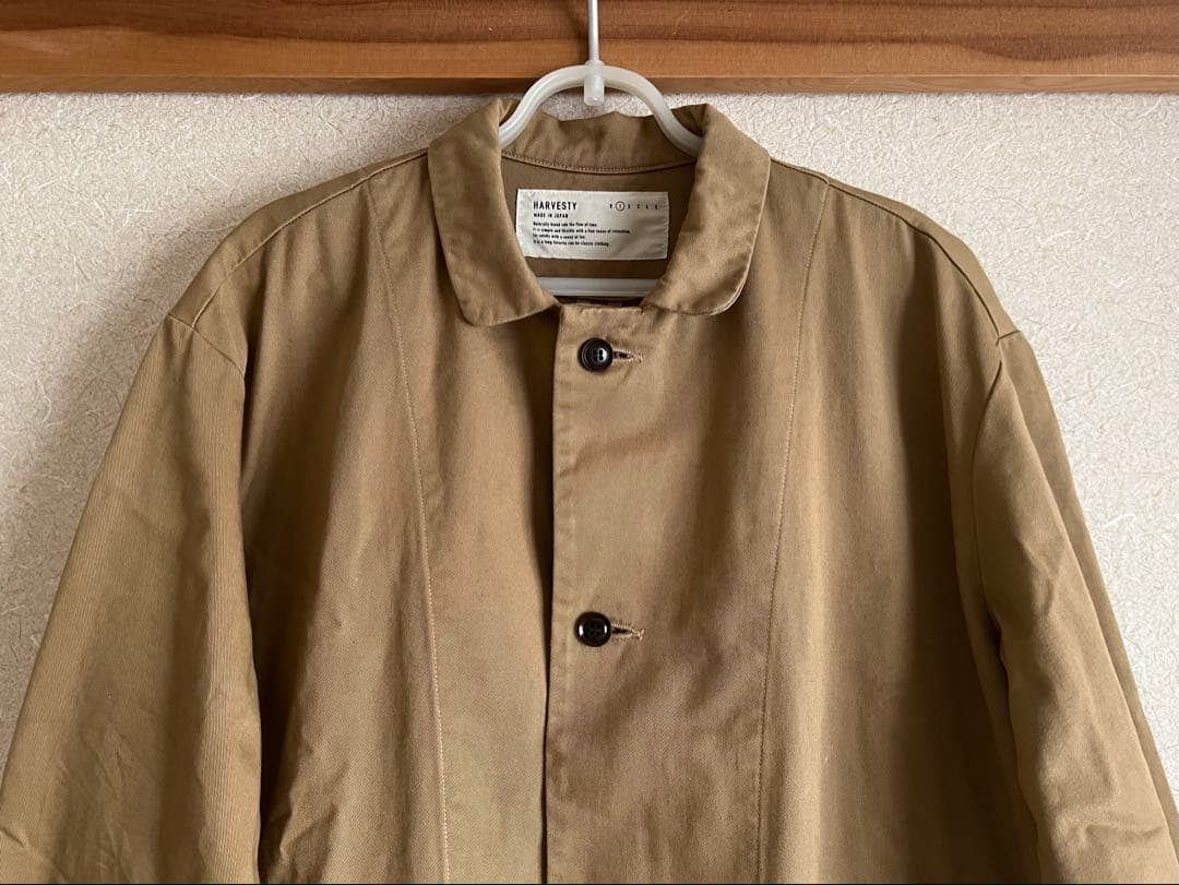“HARVESTY”コットンチノクロスオーバーコート・サイズ1・カーキベージュ