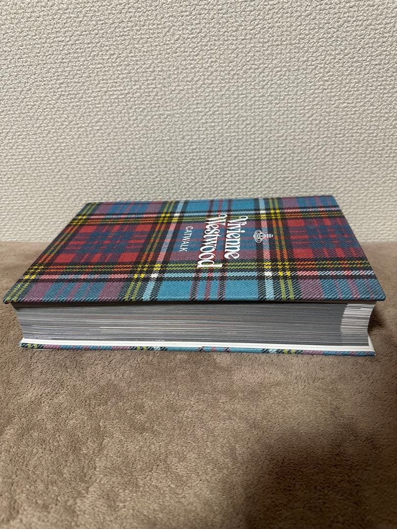 洋書 Vivienne Westwood Catwalk