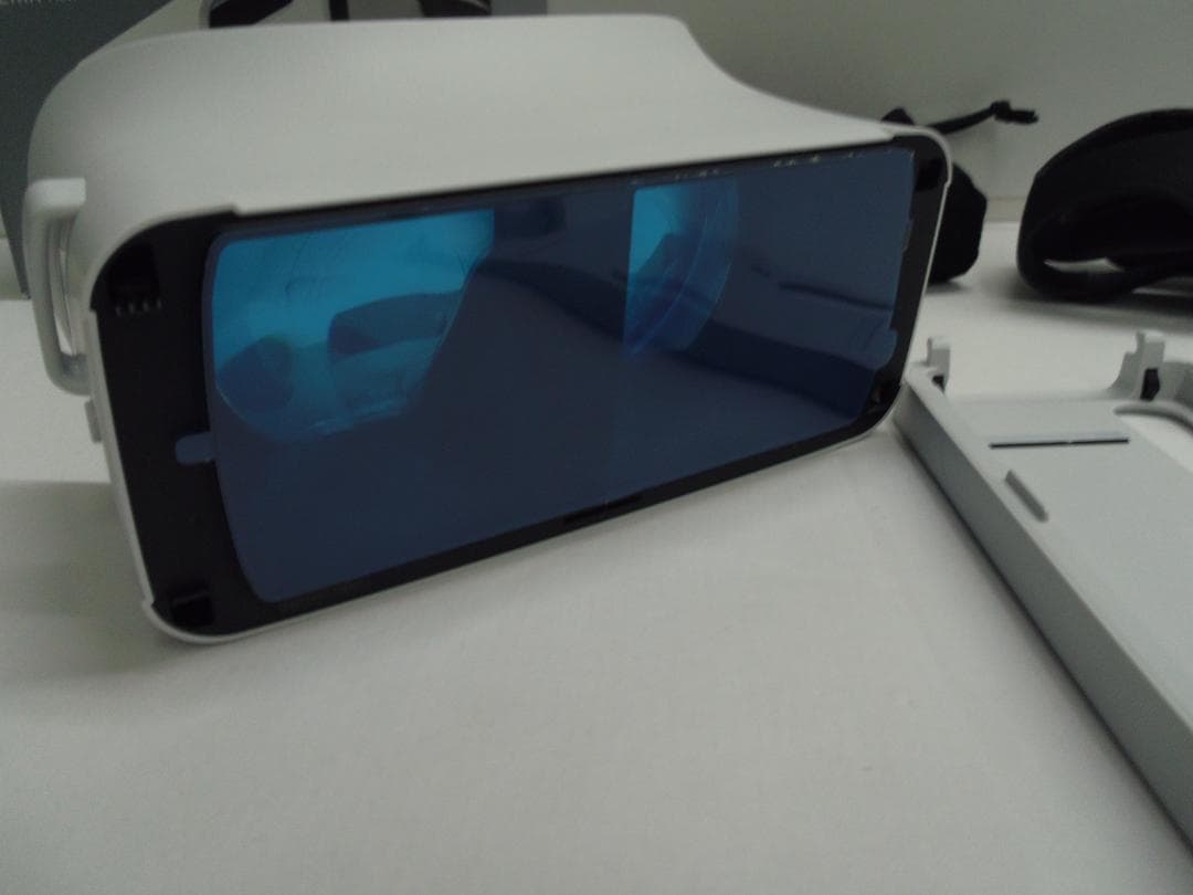 【未使用に近い】SONY XPERIA View VRヘッドセット