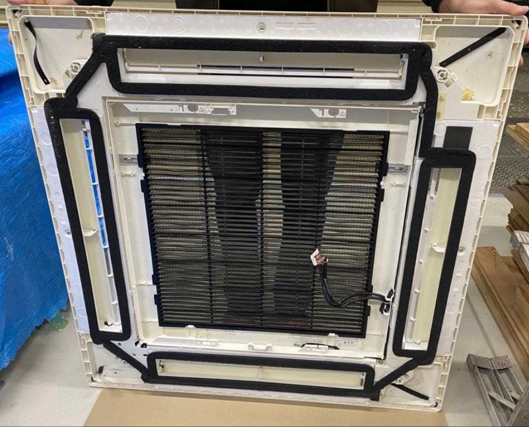 カズヒロ様 室内機 パナソニックCS-P56U6+CU-P56H6天カセ