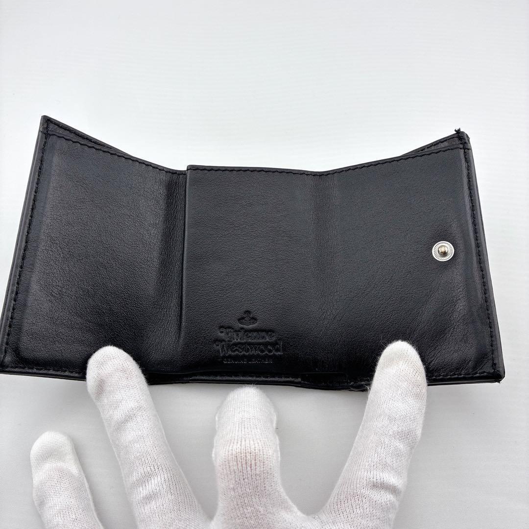 Vivienne Westwood 三つ折り財布　ブラック　レザー　オーブ　黒