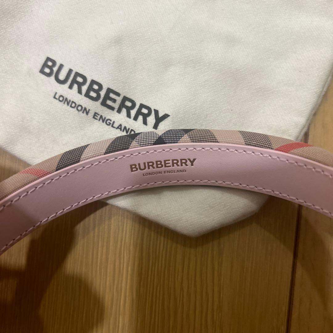 BURBERRY カチューシャ ヘアバンド チェック柄