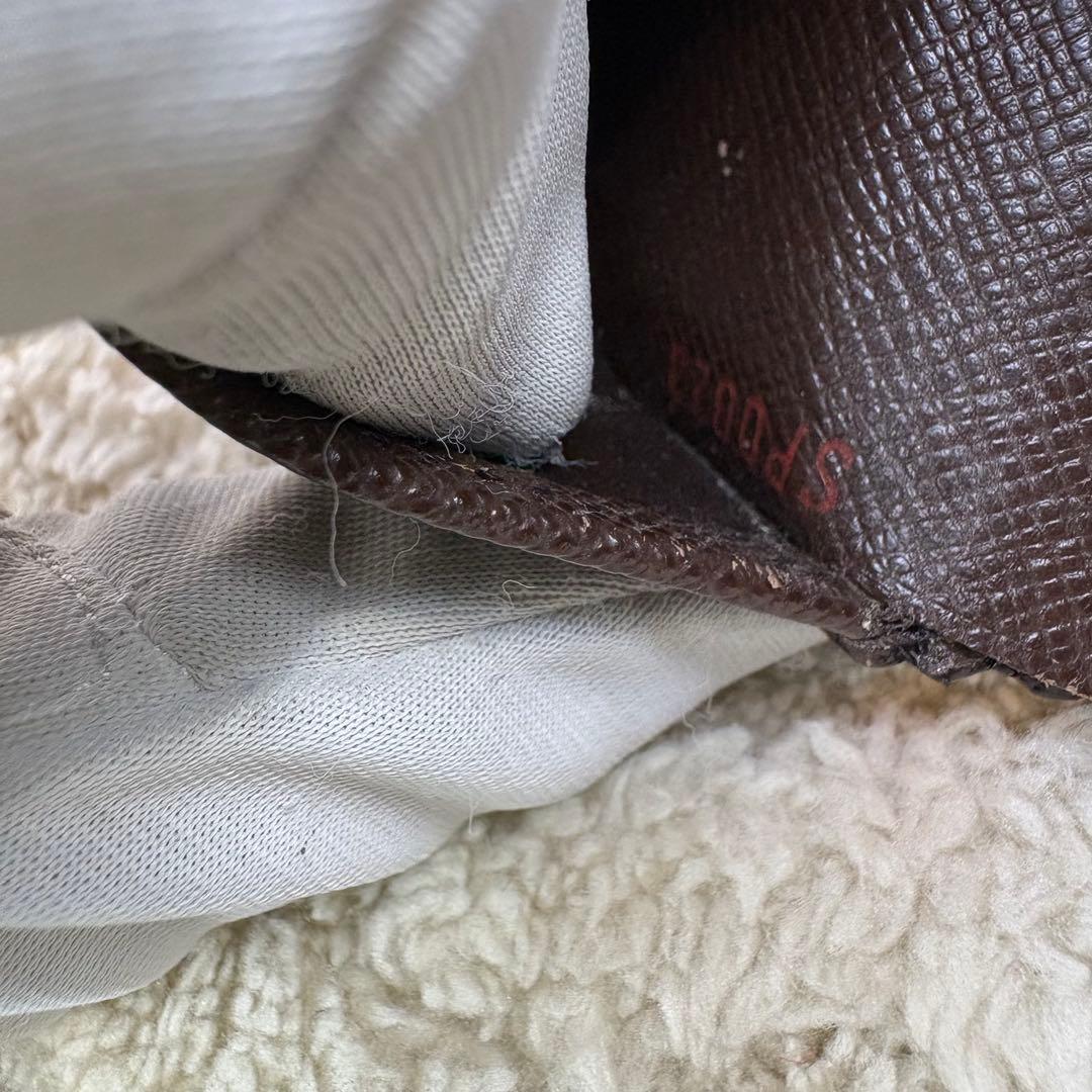 LOUIS VUITTON 二つ折り　財布 ダミエ N61652