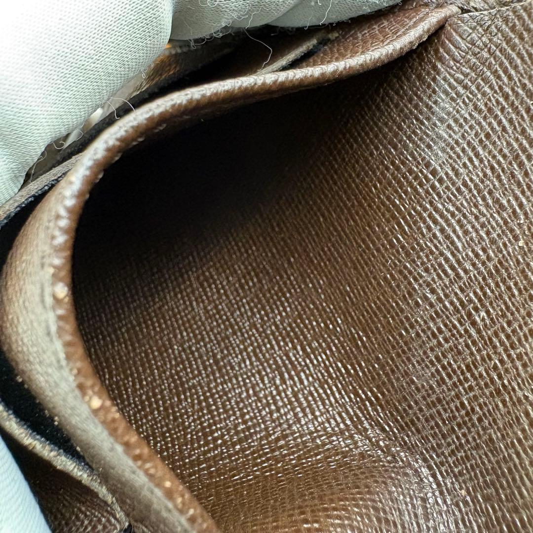 LOUIS VUITTON 二つ折り　財布 ダミエ N61652