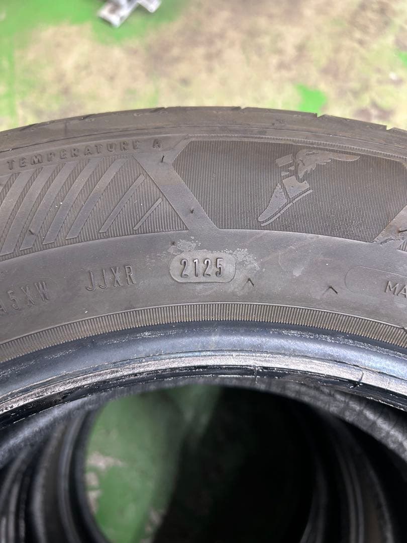 バリ山処分　205/60R16 2025年【値下げ】