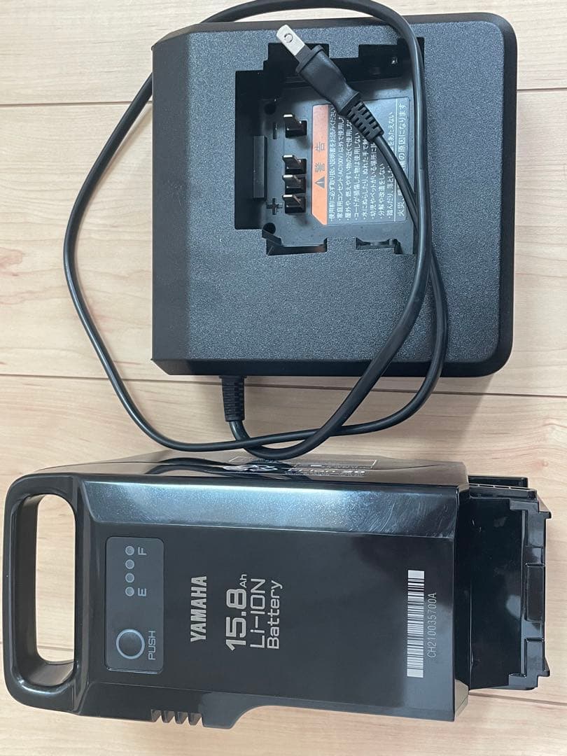 ヤマハ PAS バッテリー15.8Ah＋充電器 美品