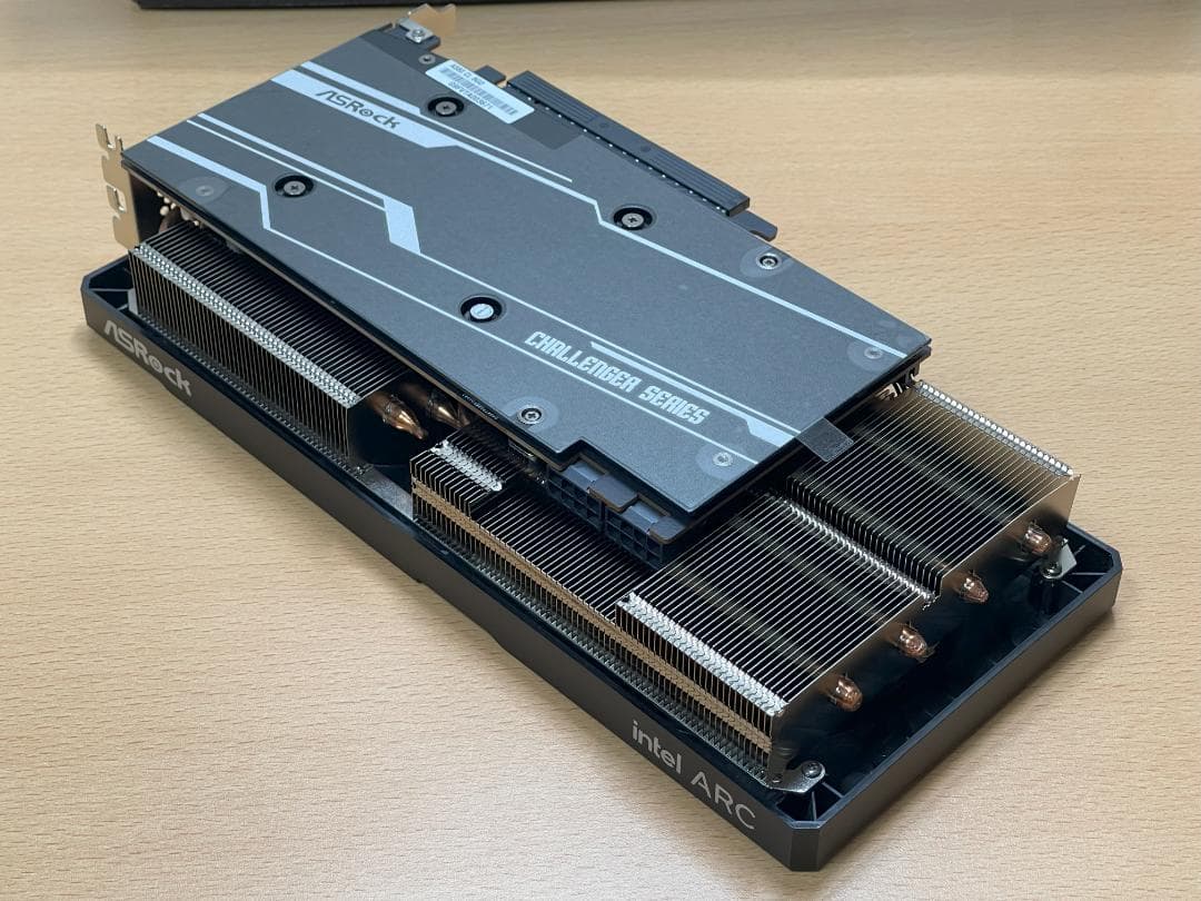 グラフィックボード・グラボ・ビデオカード ASRock Intel Arc A580 Challenger 8GB OC