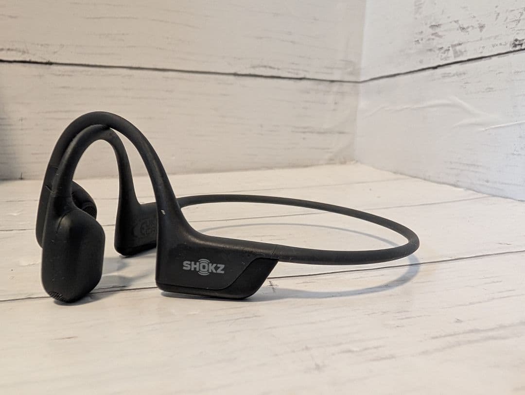 SHOKZ OPENRUN PRO2 骨伝導イヤホン ブラック