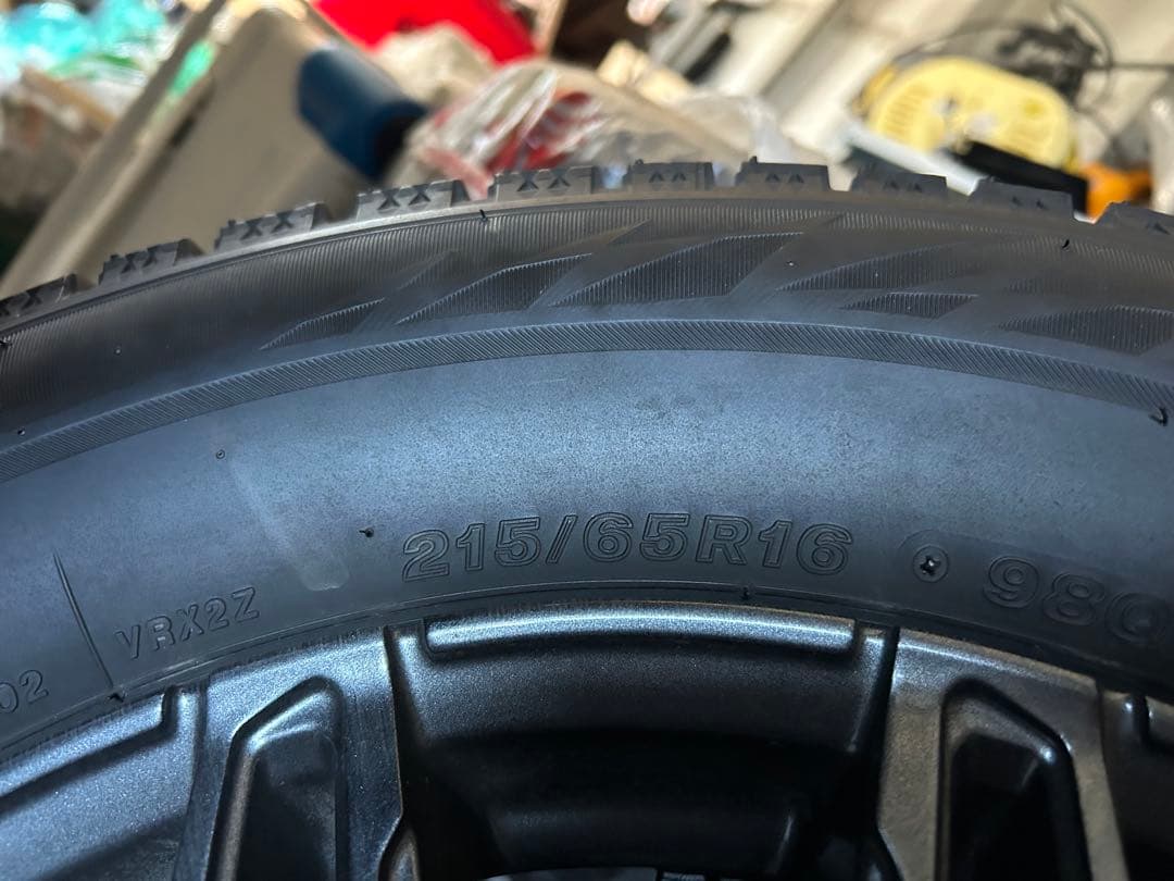 スタットレスタイヤホイール付き