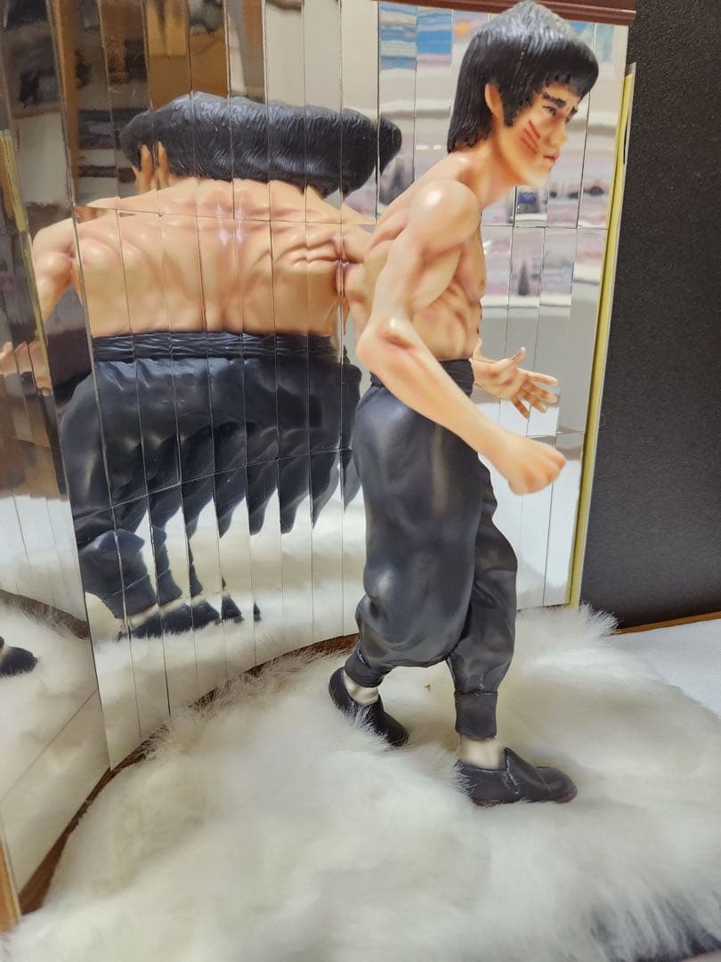 【超レア！シーン】燃えよドラゴン　ブルース・リー オハラと死闘「鏡の部屋」再現