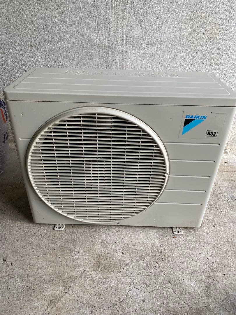 【No.4】　ダイキン　DAIKIN エアコン本体 ・室外機のセット
