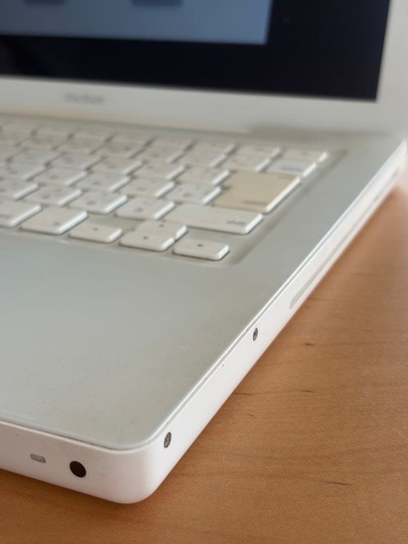 【HDD→SSD換装済み】MacBook 5.2（2009年）【ジャンク品扱い】
