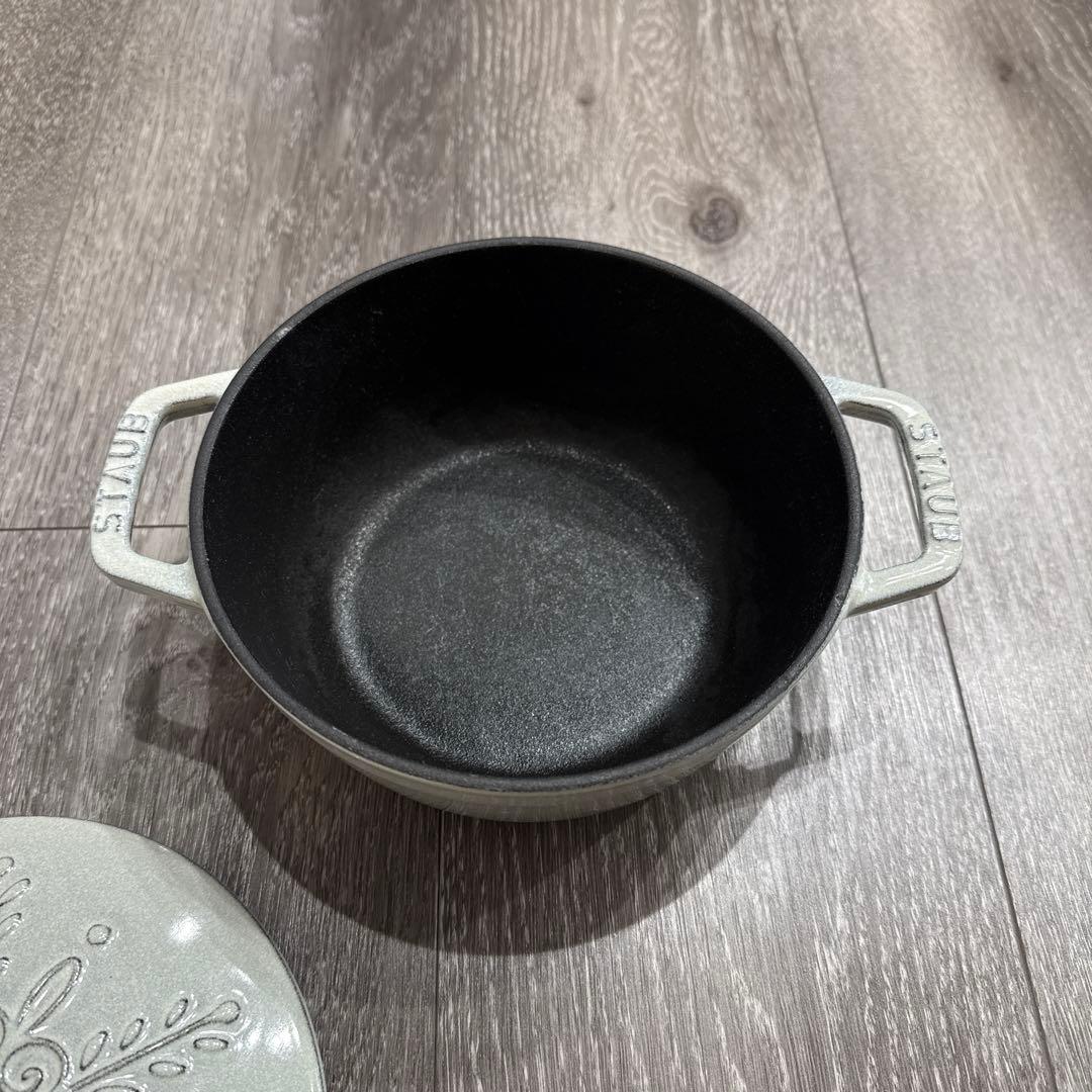 STAUB 鍋 16cm ホワイト