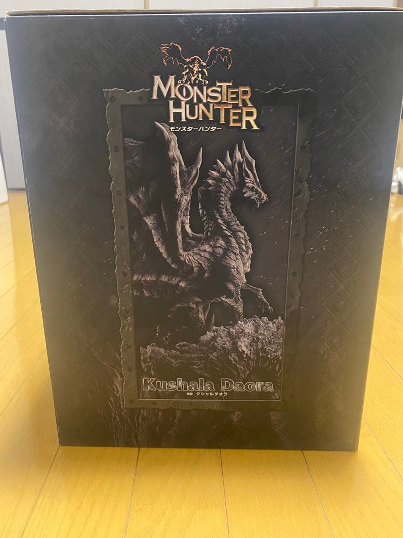 日*1様 CAPCOM モンスターハンター 初版クシャルダオラ フィギュア
