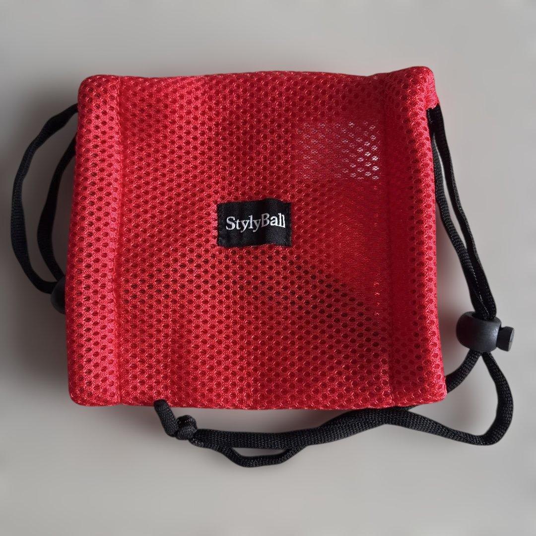 新品未使用　フィットネスクラブが作った 東急OASIS スタイリーボール　赤色