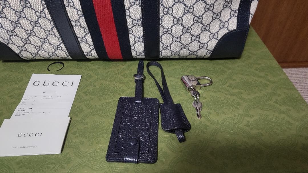 鏡！ GUCCI GGキャンバス ミディアム ボストンバッグ
